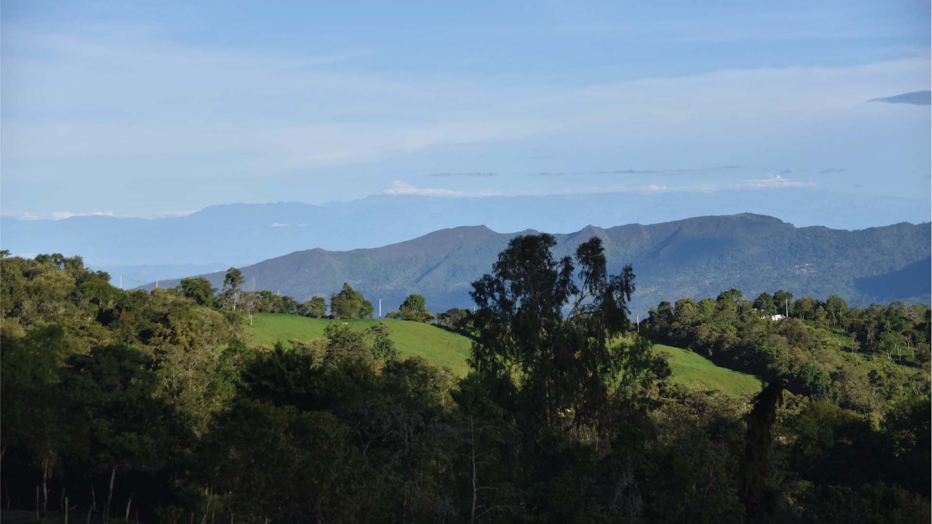 Alegría con Vista | Cabaña alquiler Arbeláez Colombia